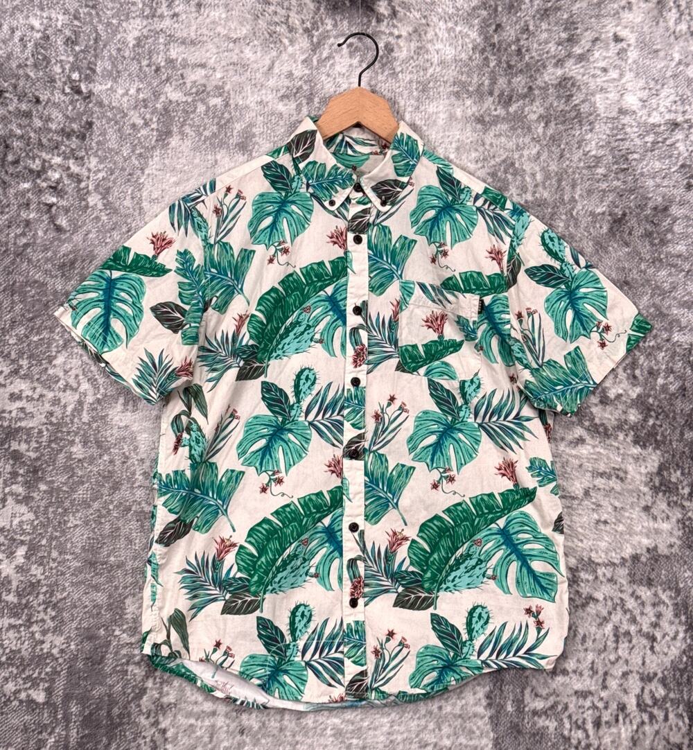 Howler Brothers Shirt Medium Mens Floral Cacti Cactus Short Sleeve Button Down